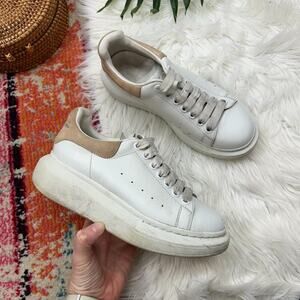 Alexander McQueen White Chunky Platform Oversized Leather Sneakers 36 / 6 D WIDE